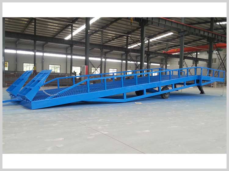 6 meters electric scissor lift platform used for aerial work