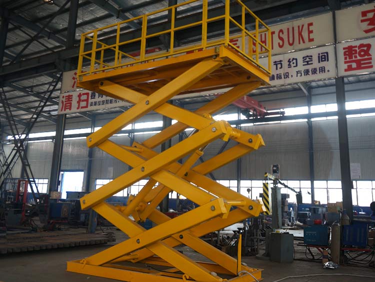 6 meters electric scissor lift platform used for aerial work