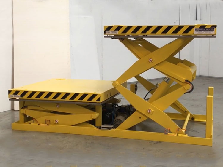 6 meters electric scissor lift platform used for aerial work